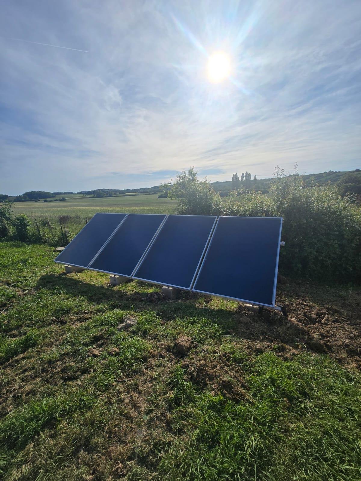 Installation de panneaux solaires thermiques